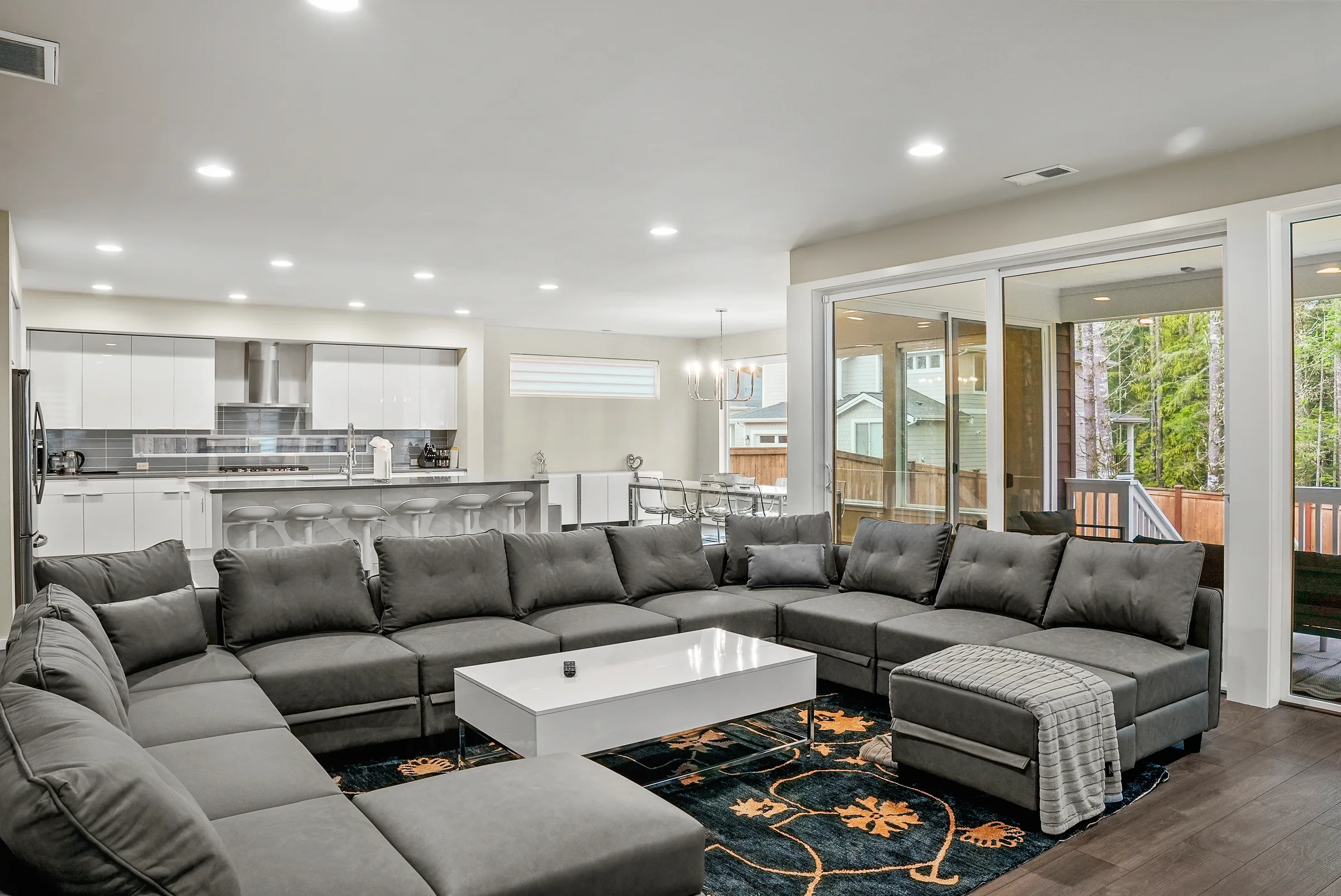 Real estate photography by Clearline Production