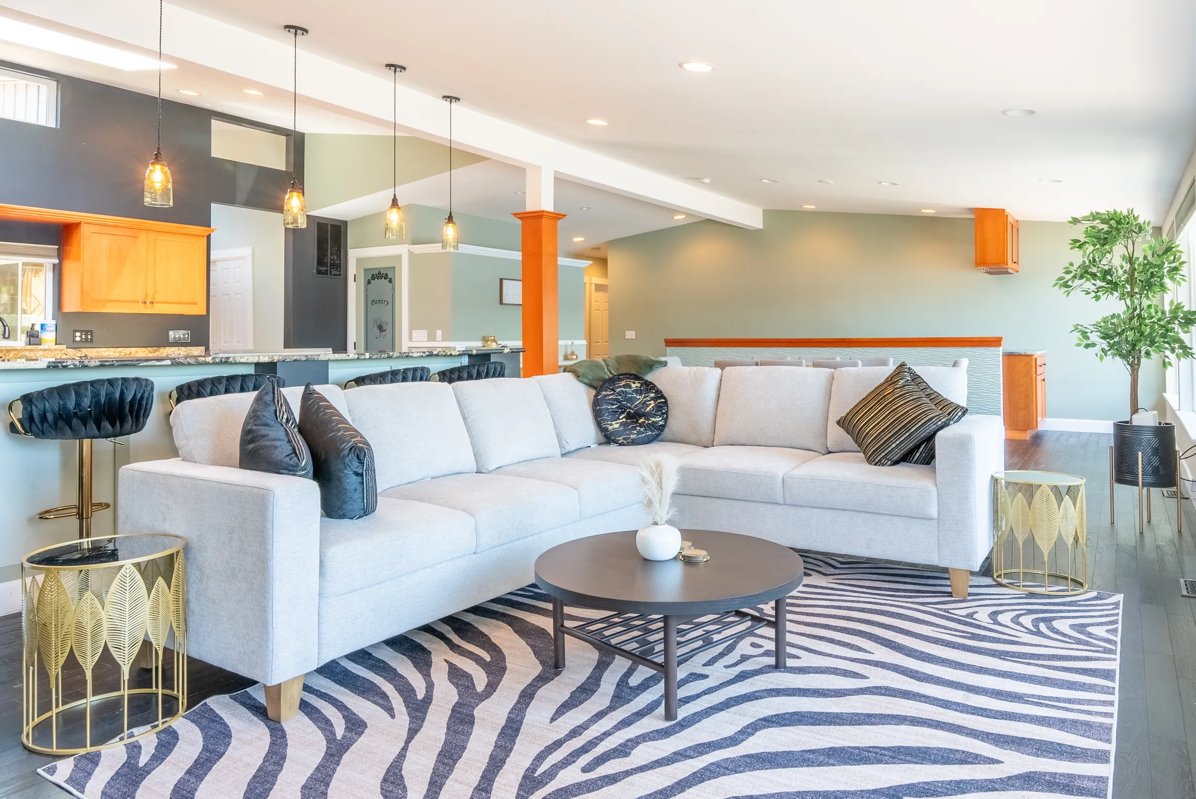 Real estate photography by Clearline Production