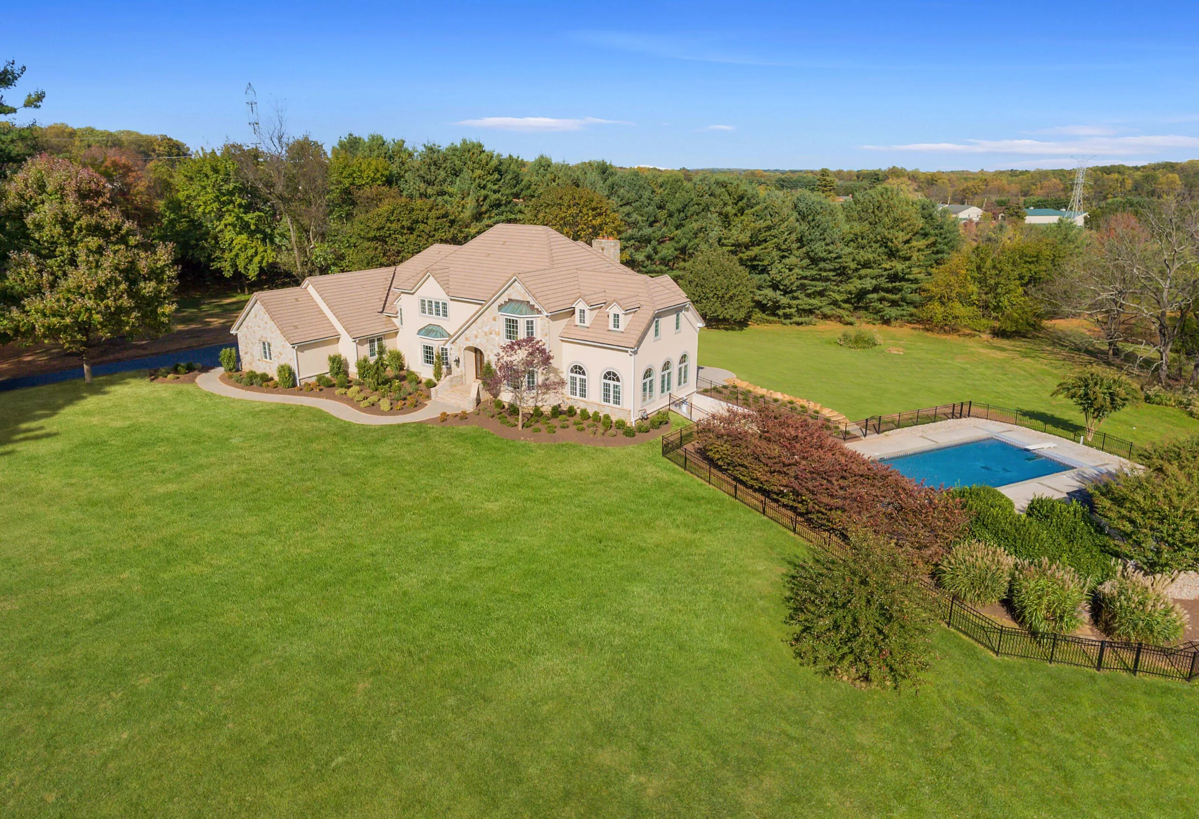 Real estate photography by Clearline Production