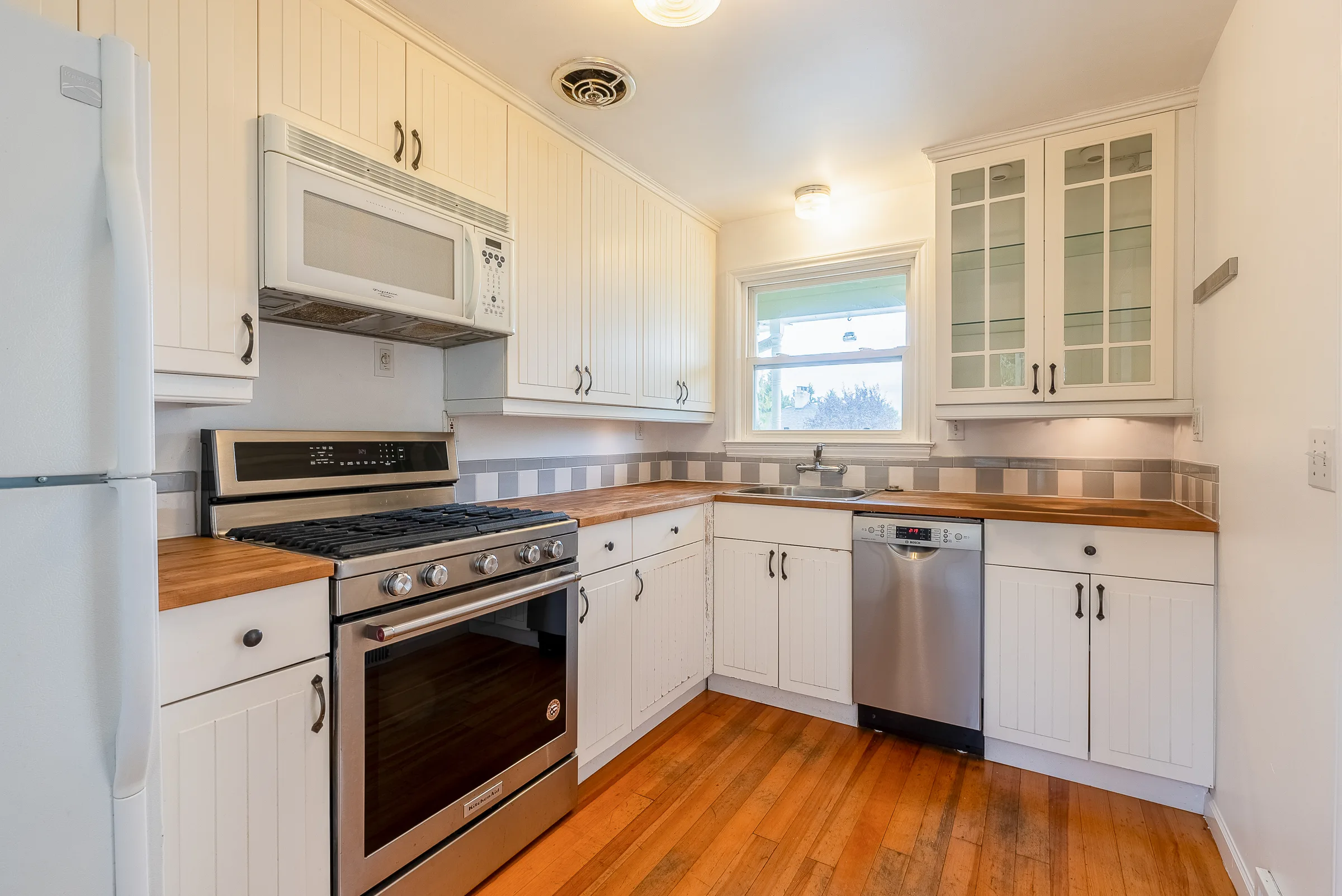 Real estate photography by Clearline Production